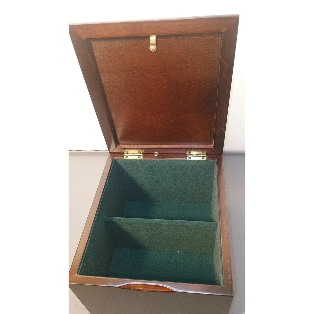 The Bombay Company Photo Memory Box Unisex OS Brown Good 1996 Wooden 4-Slot Lid